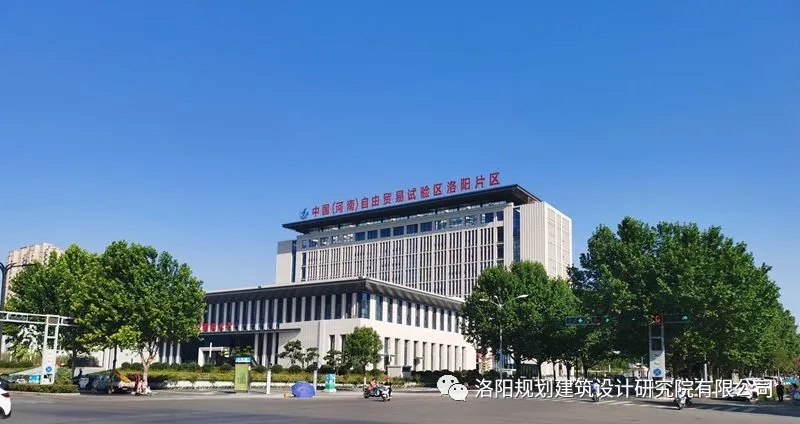 1595992763416676.jpg 640.webp (4).jpg